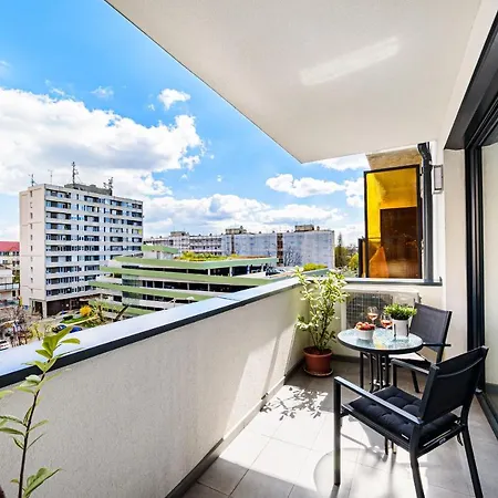 Teleki40 Central, Free Parking, Terrace Apartment
